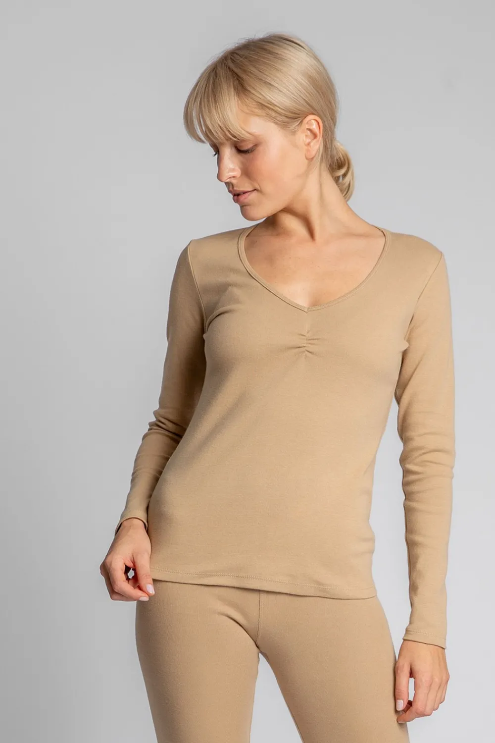 Outlet Bawełniana buzka z długii rękawai - cappuccino Odzież Casualowa|Bluzki