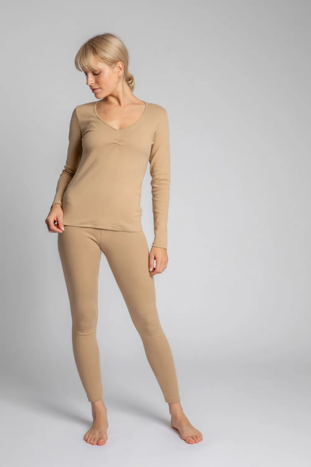 Outlet Bawełniana buzka z długii rękawai - cappuccino Odzież Casualowa|Bluzki