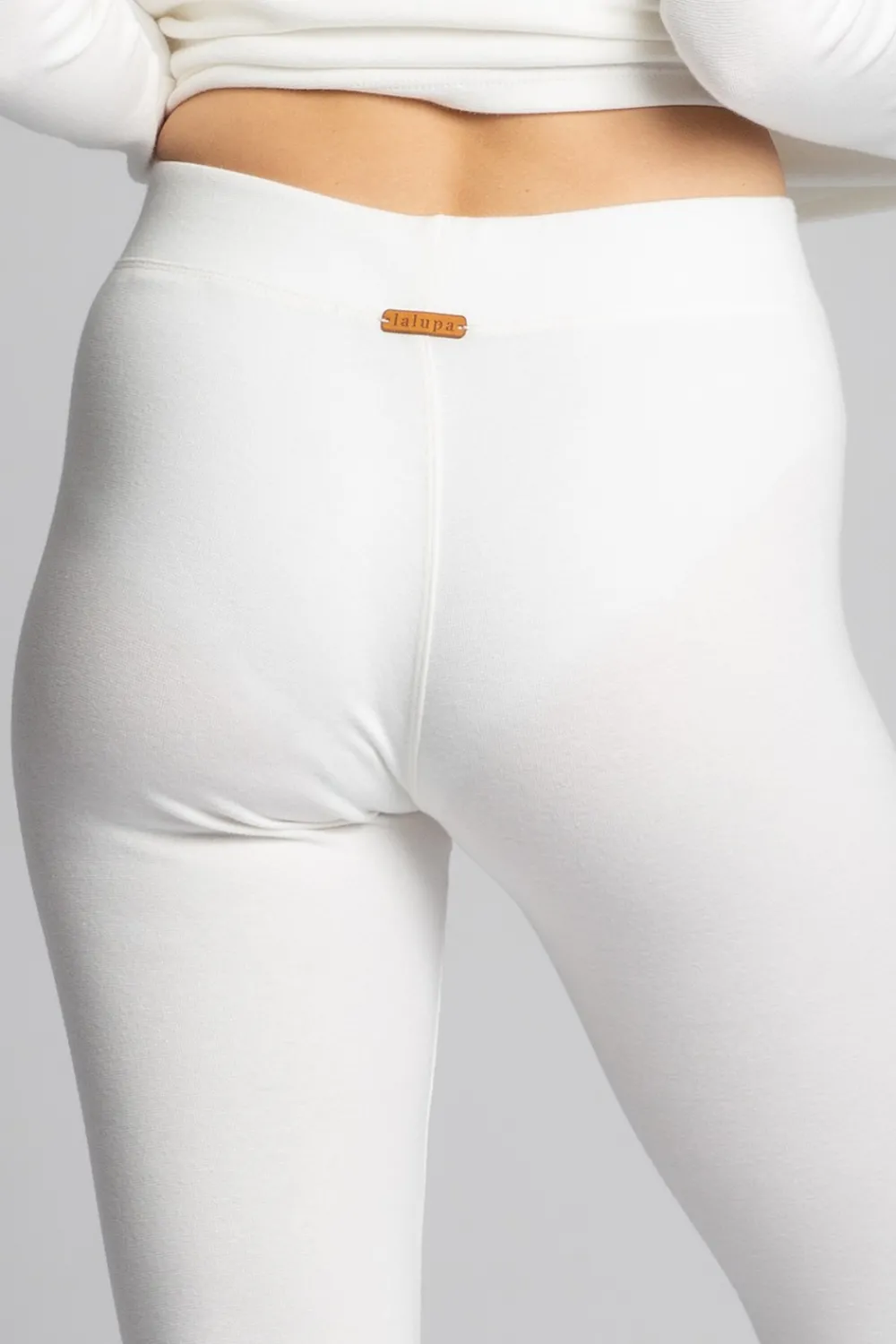 Hot Bawełniane egginy z dzianiny prążkowanej - ecru Legginsy|Odzież Casualowa