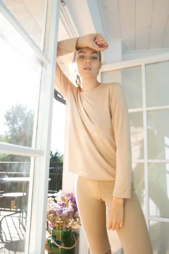 Bawełniane zorty-koarki z dzianiny prążkowanej - cappuccino Legginsy|Odzież Casualowa