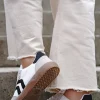New Białe niskie trampki Kiana - czarno Sneakersy