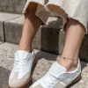 Outlet Białe niskie trampki Mewa - beżowo-białe Sneakersy