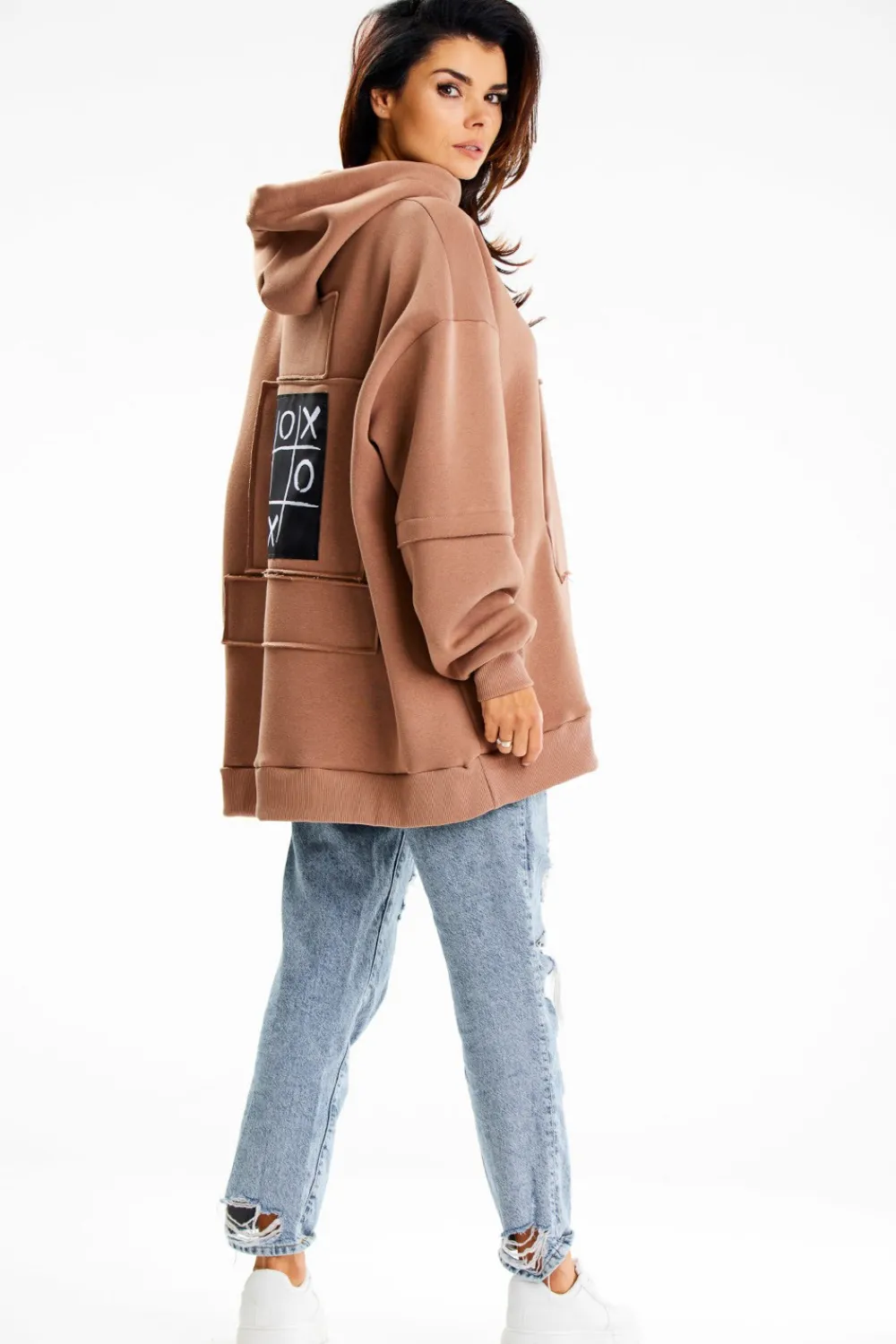 Hot Bluza damska z ozdobnymi naszywkami - beżowa Odzież Casualowa|Dobry Skład