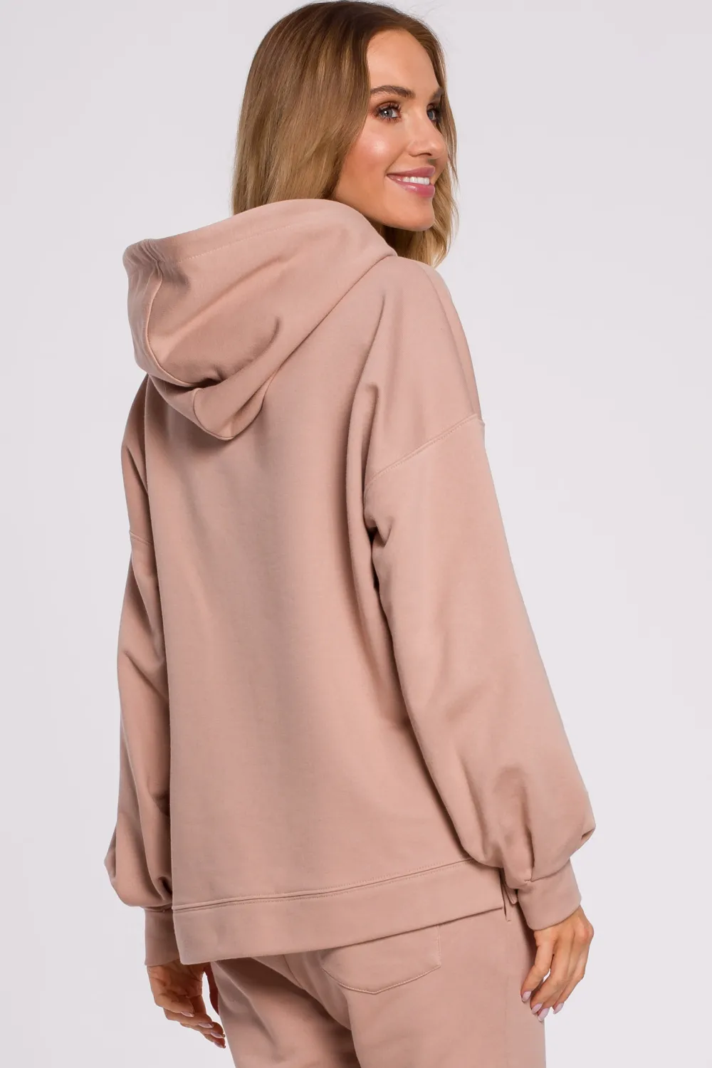 Outlet Buza overize z kapture – occa Bluzy