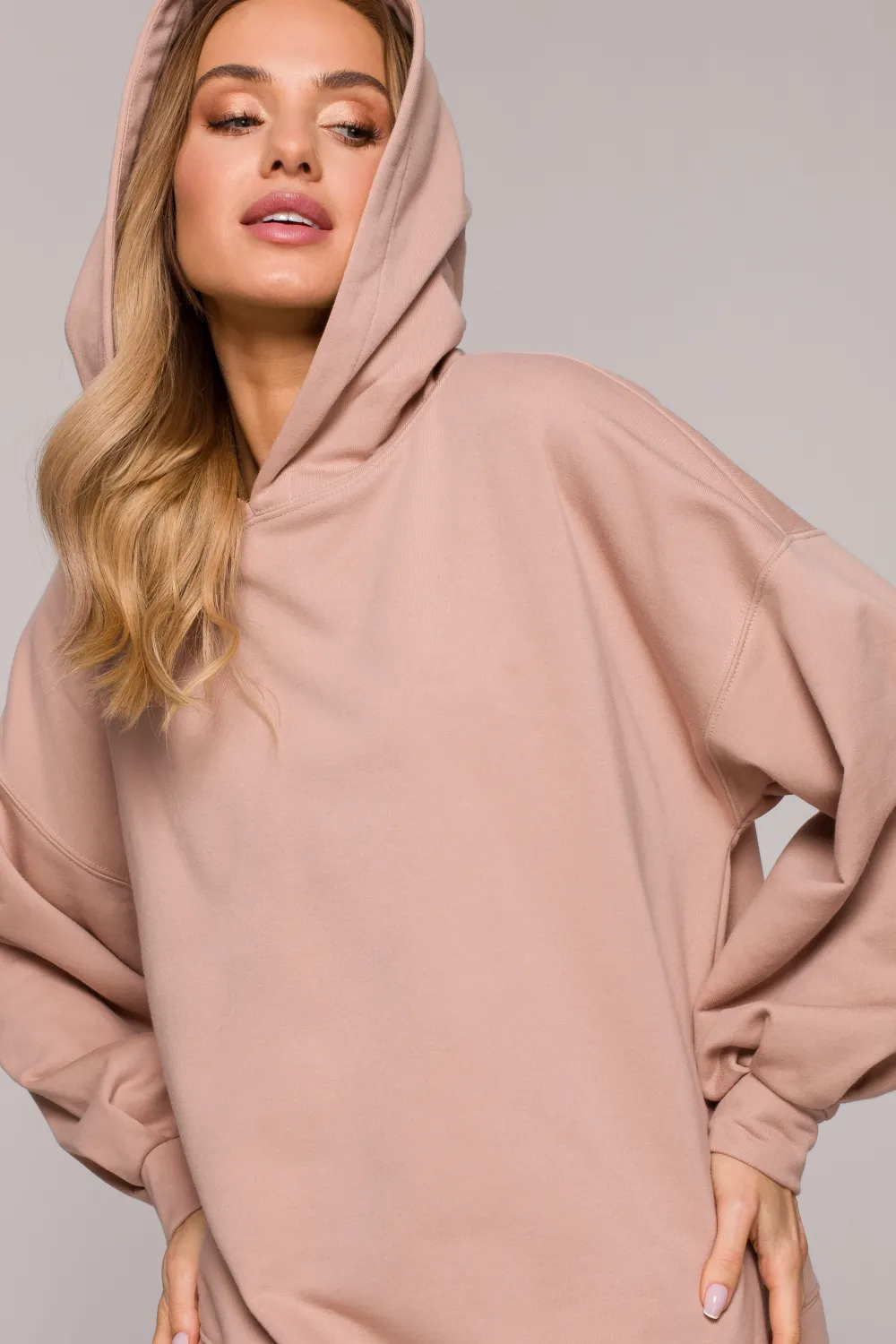 Outlet Buza overize z kapture – occa Bluzy