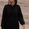 Outlet Bluza oversize z kieszenią typu kangurek - czarna Bluzy