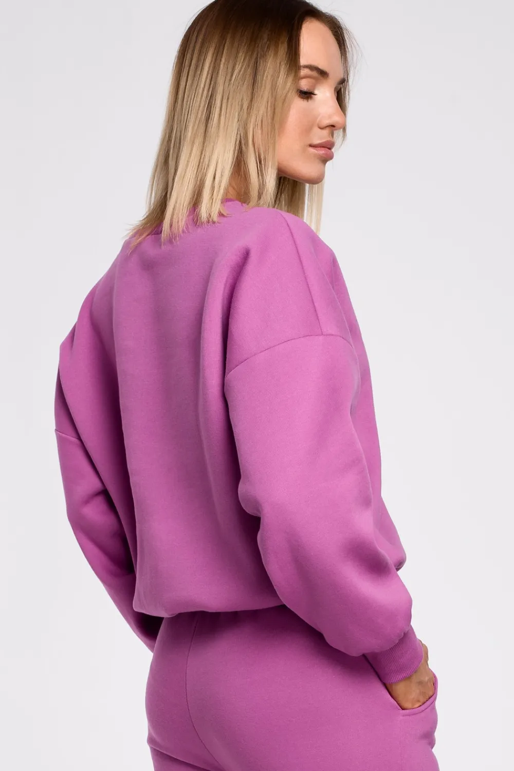 Online Bluza szeroka z haftem - lawendowa Bluzy
