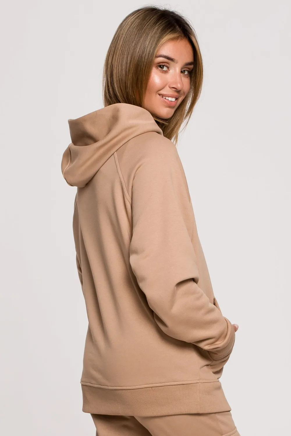 Hot Buza z kapture i kiezenią kangurek - orzechowa Odzież Casualowa|Bluzy