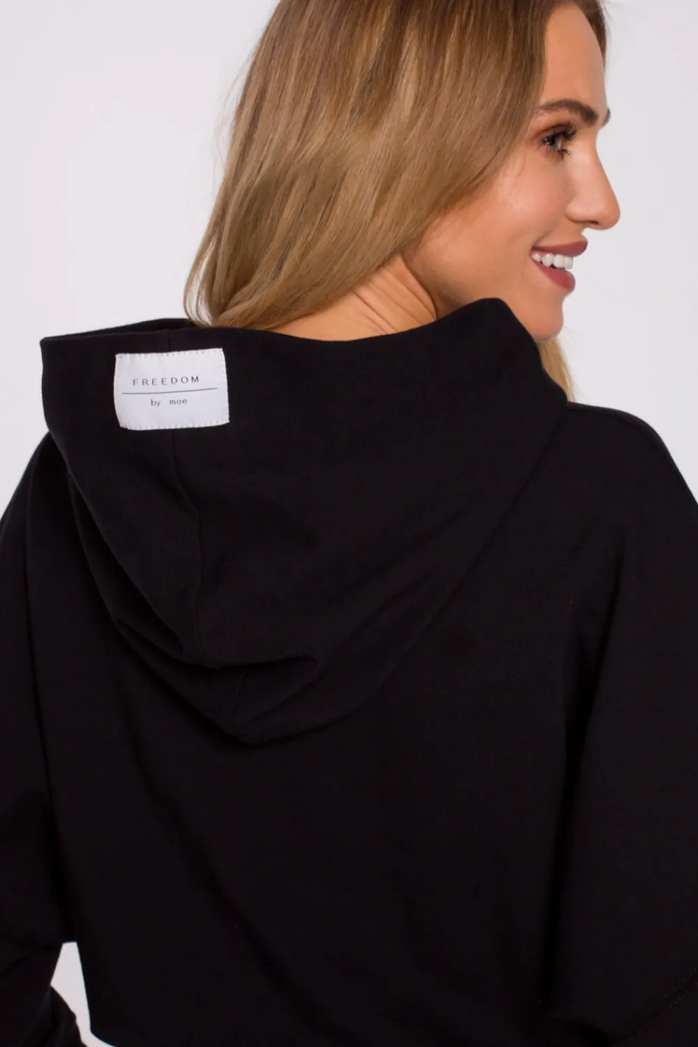 Hot Bluza z kapturem i wysokim ściągaczem - czarna Odzież Casualowa|Bluzy