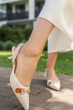 Discount Czółenka na cienkim obcasie Lucy - beżowe Czółenka|Buty