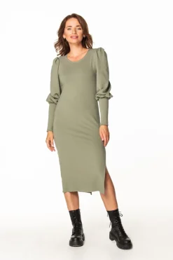Sale Dzianinowa ukienka z bufiatyi rękawai - khaki Sukienki Koktajlowe|Sukienki