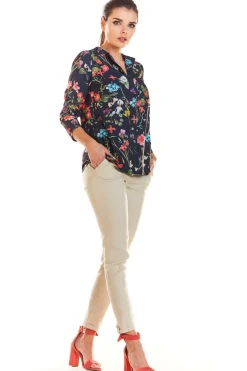 Sale Elegancka bluzka damska w kwiaty - granatowa Dobry Skład|Bluzki