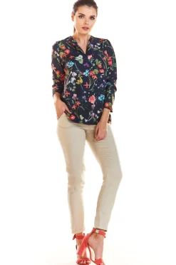 Sale Elegancka bluzka damska w kwiaty - granatowa Dobry Skład|Bluzki