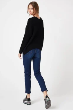 New Kobiecy sweter w serek - czarny Swetry