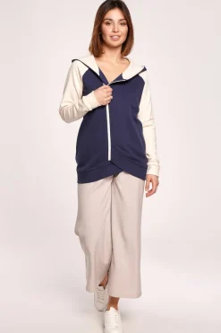 Kolorowa bluza z zamkiem - model 2 Bluzy