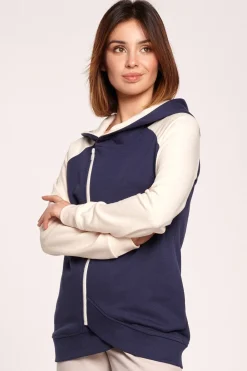 Kolorowa bluza z zamkiem - model 2 Bluzy