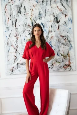 Clearance Kobinezon z dekote V i zerokii nogawkai - czerwony Eleganckie Kombinezony|Kombinezony