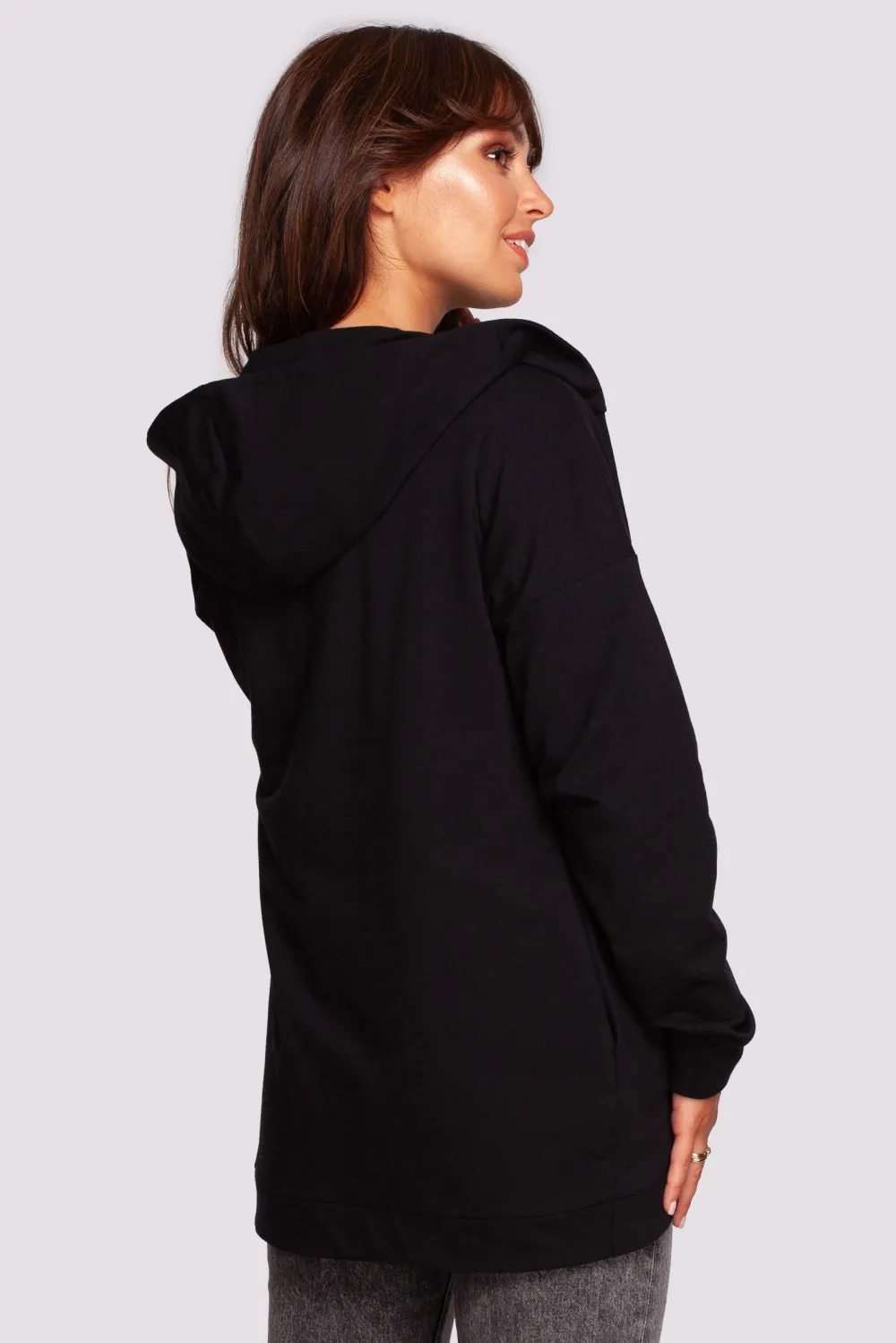 Outlet Niezapinana narzutka z kapture - czarna Odzież Casualowa|Bluzy