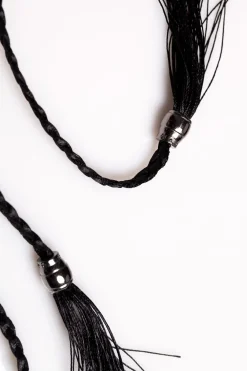 Clearance Pasek z plecionego sznurka boho z frędzlami na końcach - czarny Akcesoria