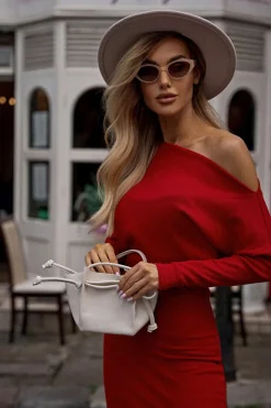 Hot Prążkowana ukienka ini z długi rękawe – czerwona Odzież Casualowa|Dobry Skład