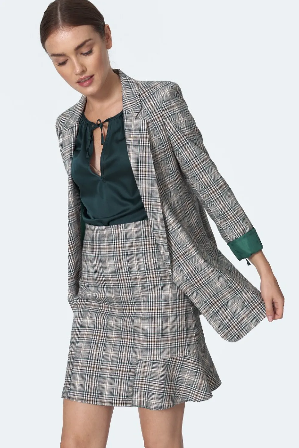 Outlet pódnica z fabanką w kratę - wzór Odzież Casualowa|Spódnice