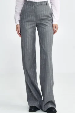Sale podnie bootcut z zerokii nogawkai – zare Spodnie