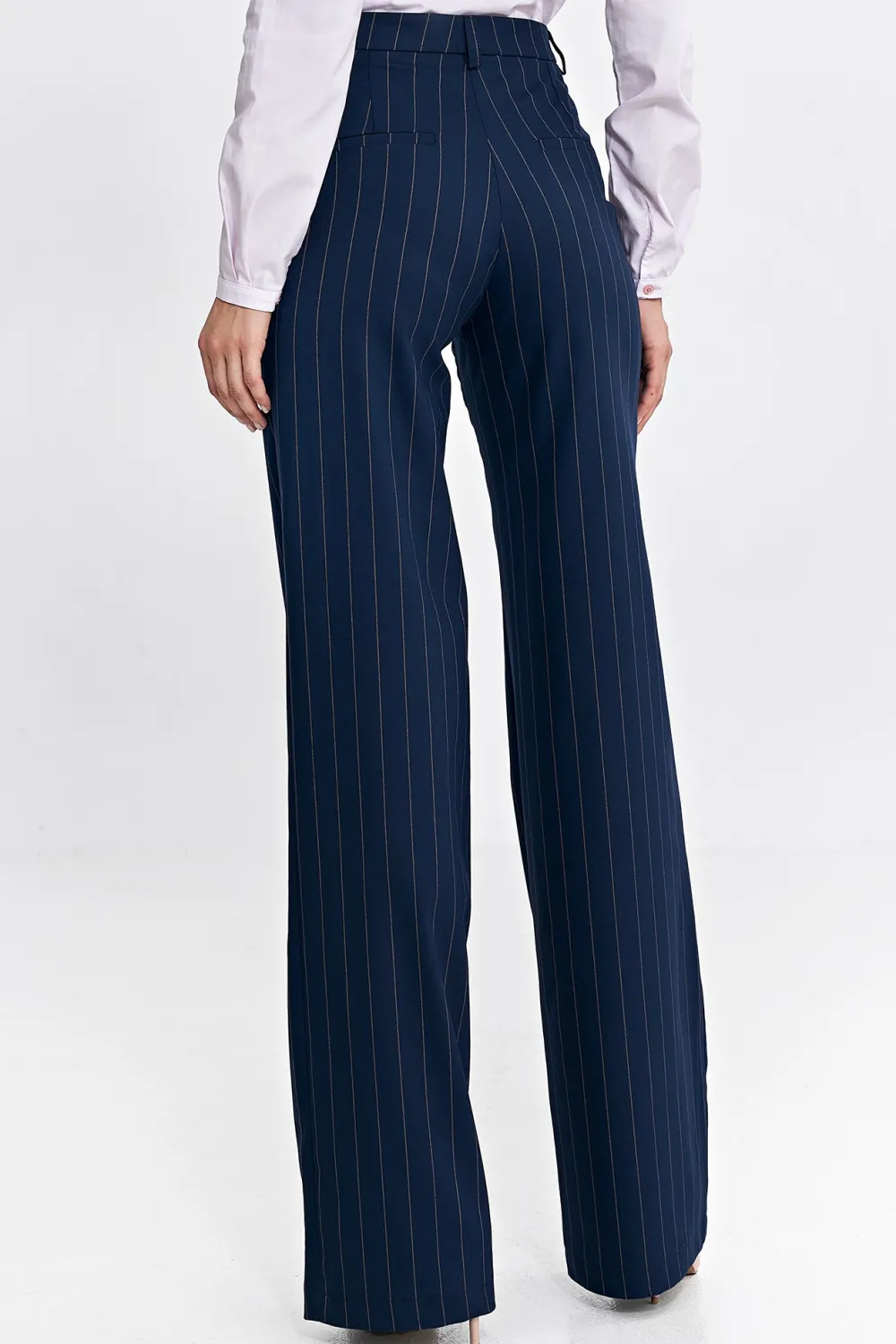 podnie bootcut z zerokii nogawkai – granatowe Spodnie