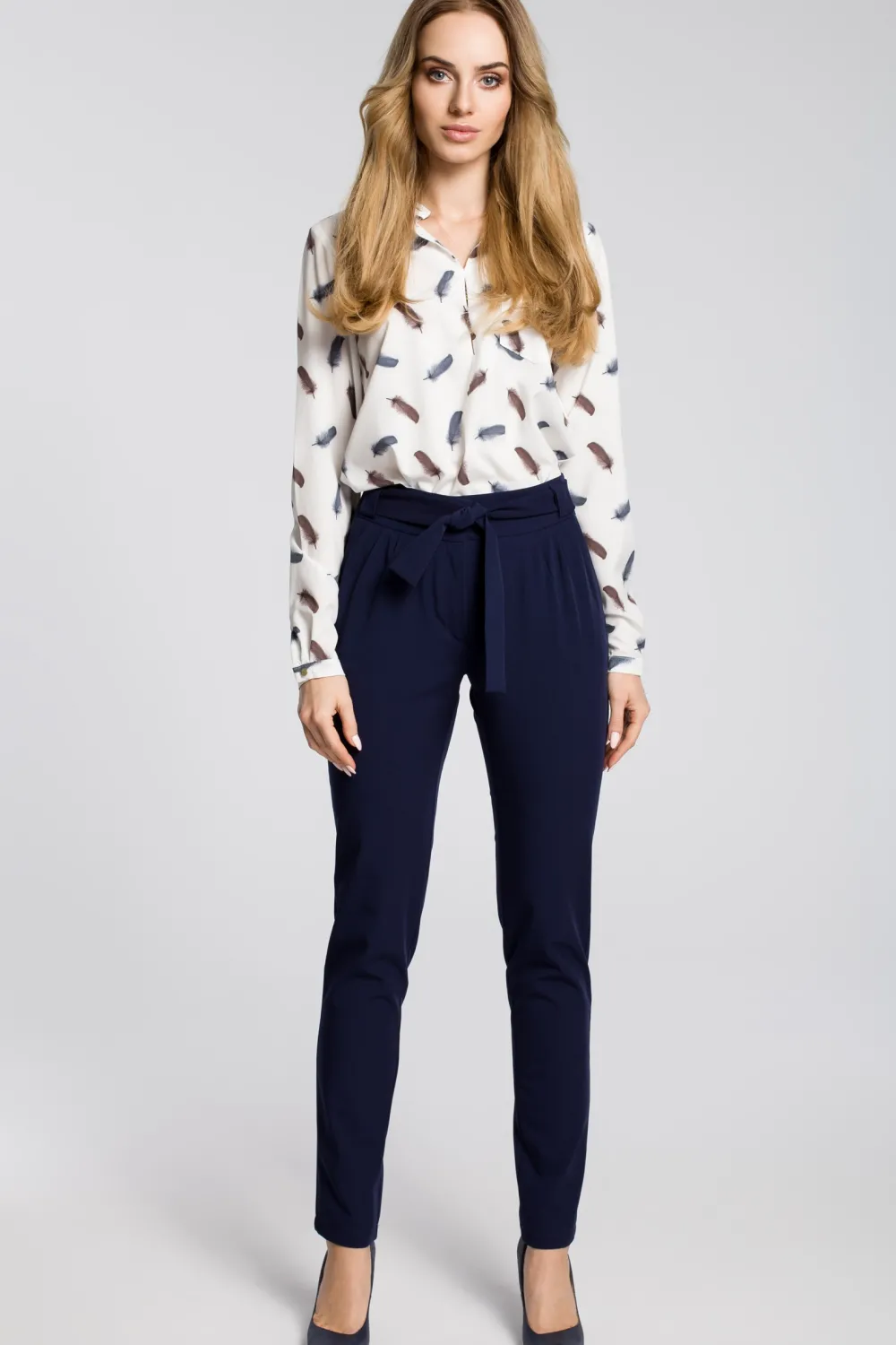 Clearance Spodnie chino z paskiem - granatowe Spodnie