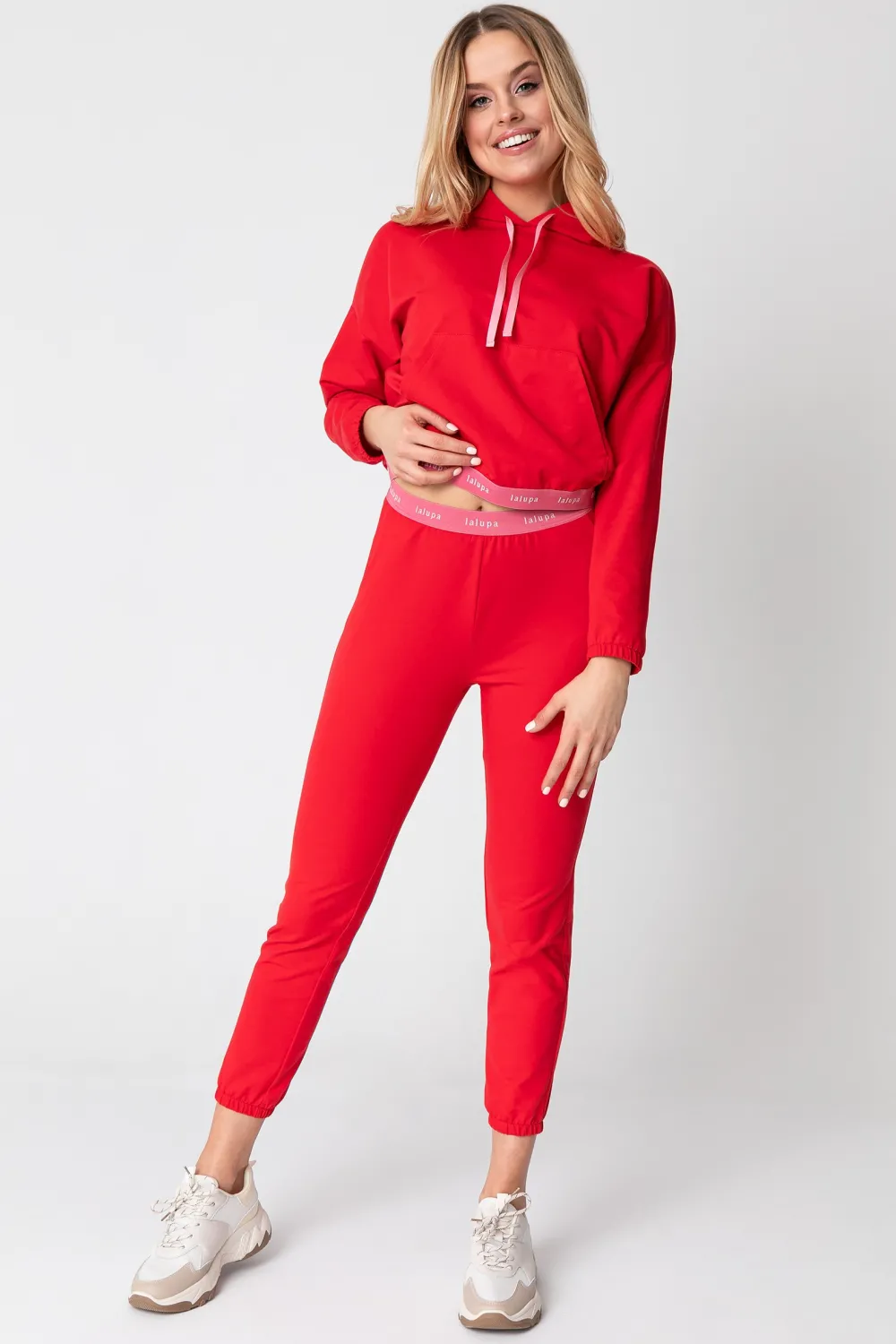 New podnie typu jogger z ogowaną guą - czerwone Odzież Casualowa|Spodnie