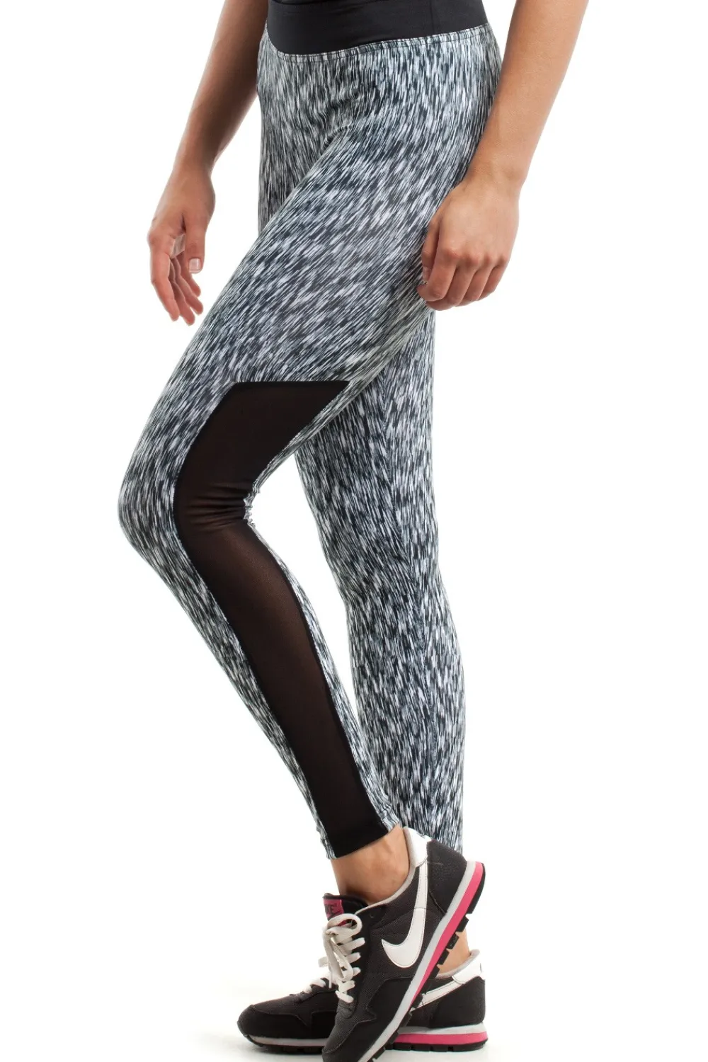 Clearance Sportowe legginsy FIT z czarną wstawką na łydce - model 4 Legginsy