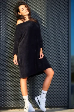 Online Sukienka oversize z długimi rękawami - czarna Sukienki