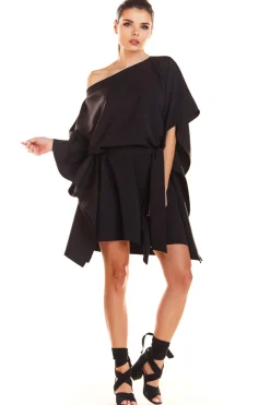 Discount Sukienka oversize z opadającym ramieniem - czarna Dobry Skład|Sukienki