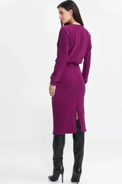 Hot ukienka z dzianiny prążkowanej - purpurowa Sukienki