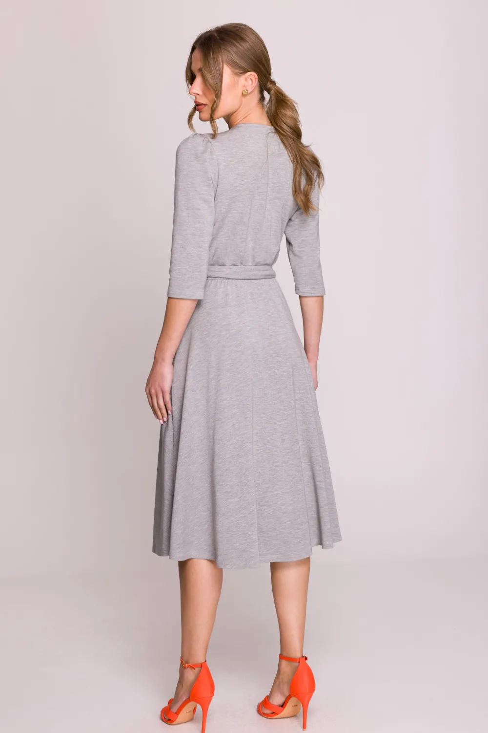 Discount ukienka z głęboki dekote V - zara Sukienki Na Wiosnę|Sukienki