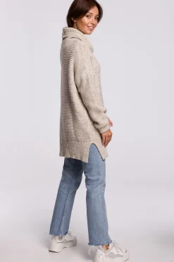 Sweter oversize z golfem - beżowy Swetry