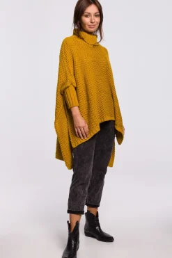 New Sweter ponczo z rękawami i golfem - miodowy Swetry