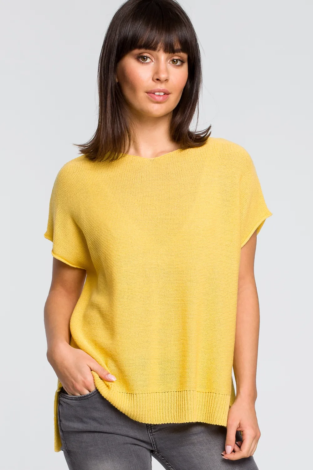 Discount Sweter z dekoltem na plecach - żółty Swetry