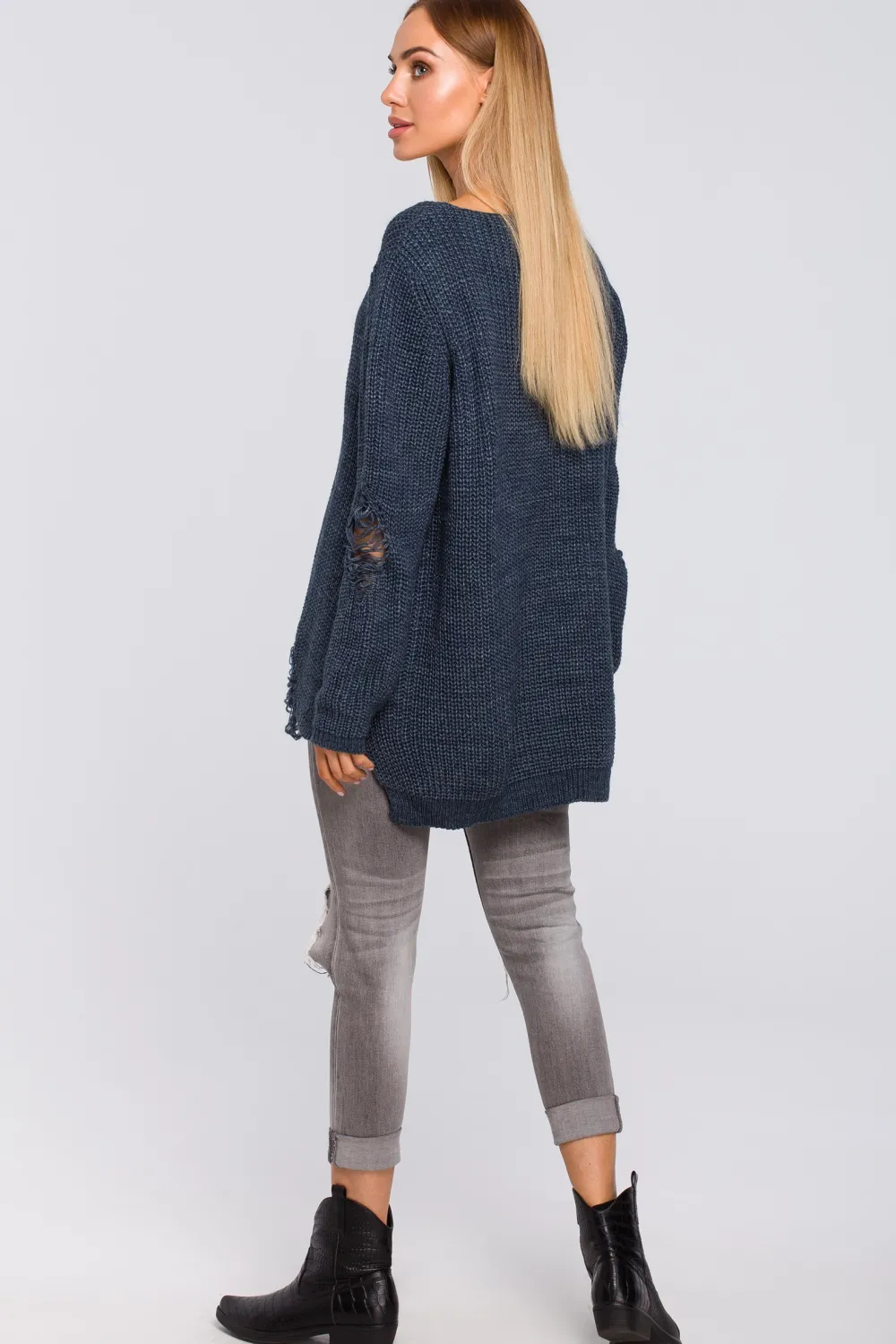 Outlet Sweter z dziurami - jeansowy Swetry