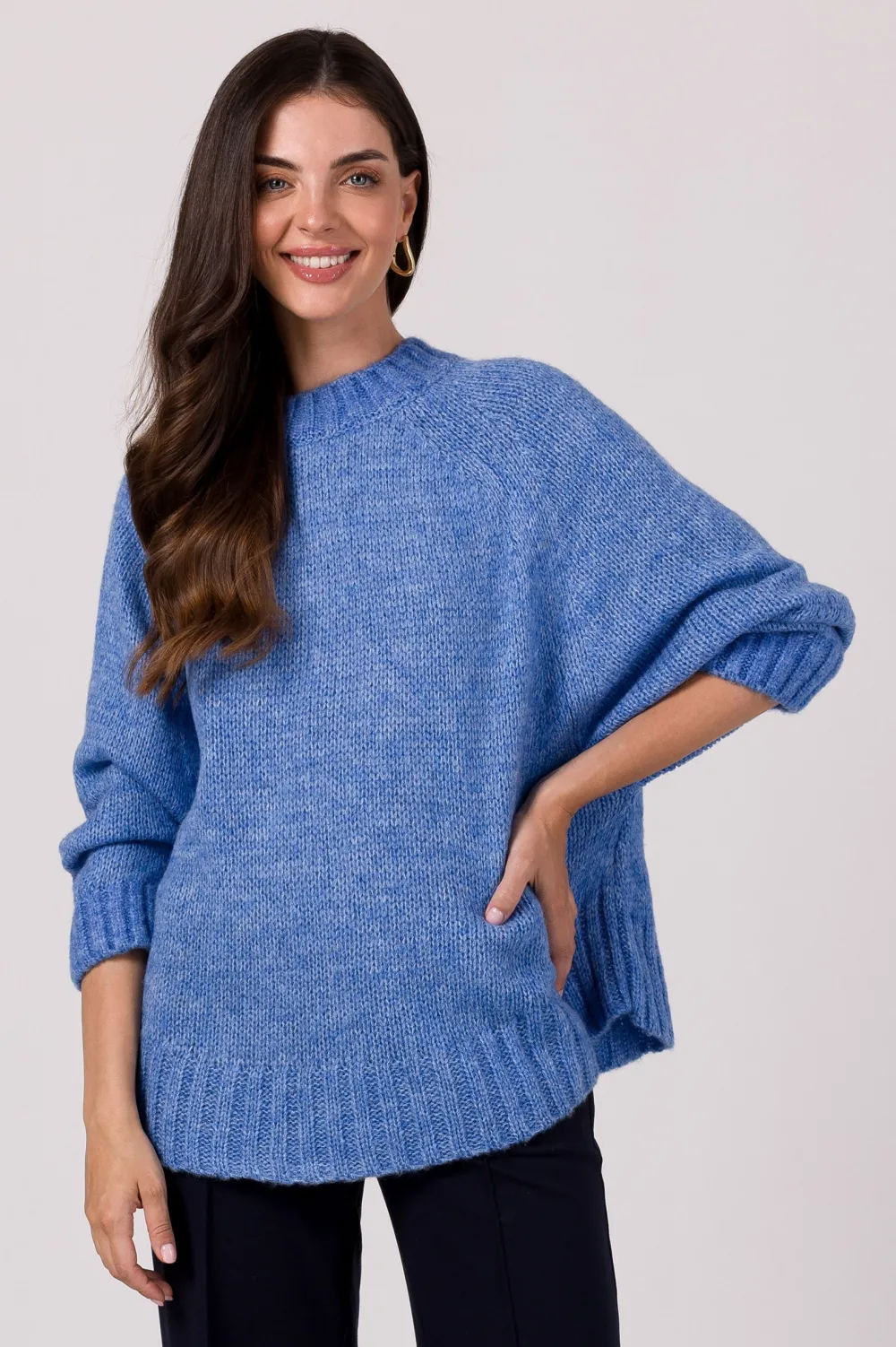 Best Sweter z nietoperzowymi rękawami - lazurowy Swetry