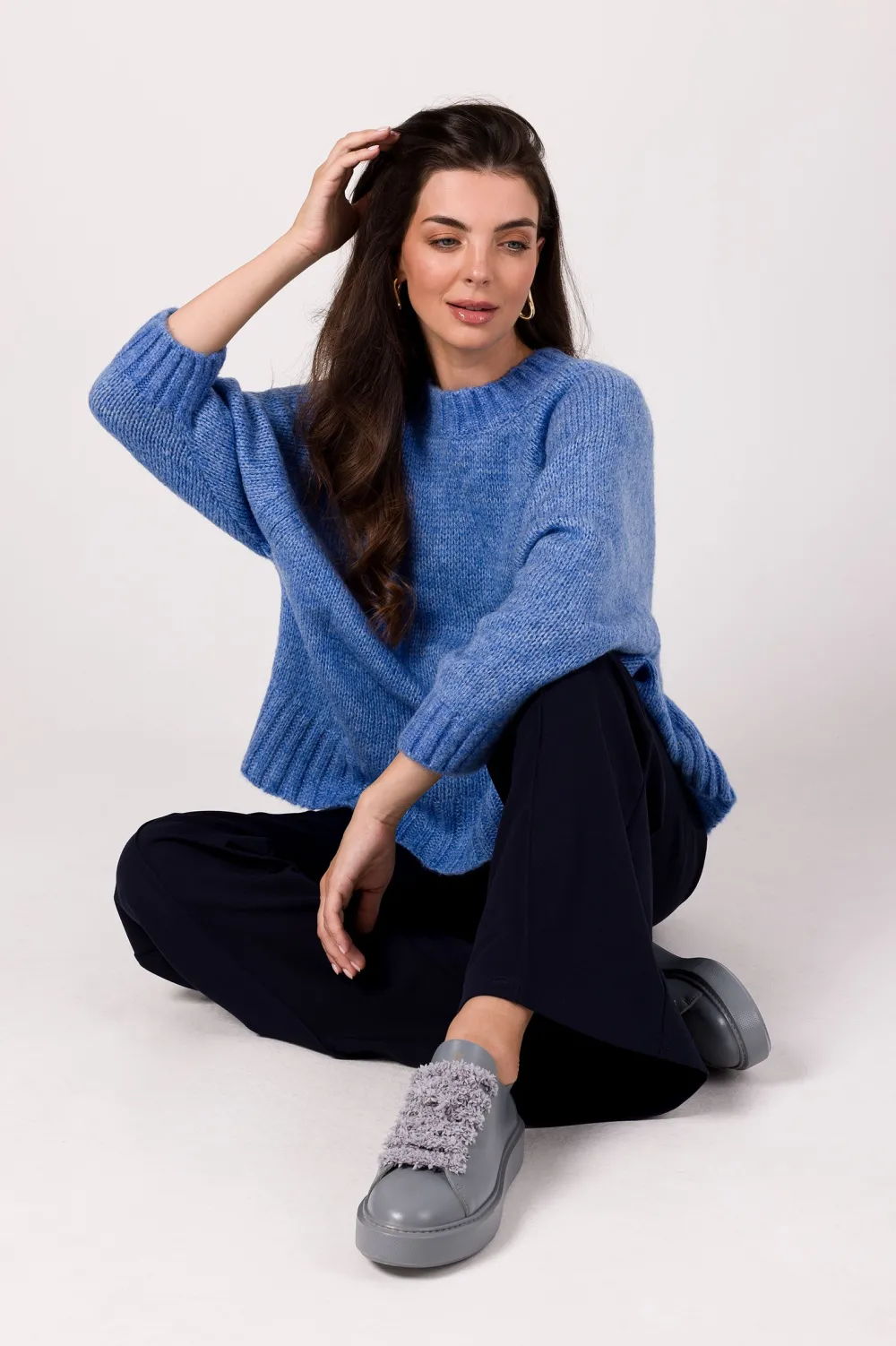 Best Sweter z nietoperzowymi rękawami - lazurowy Swetry