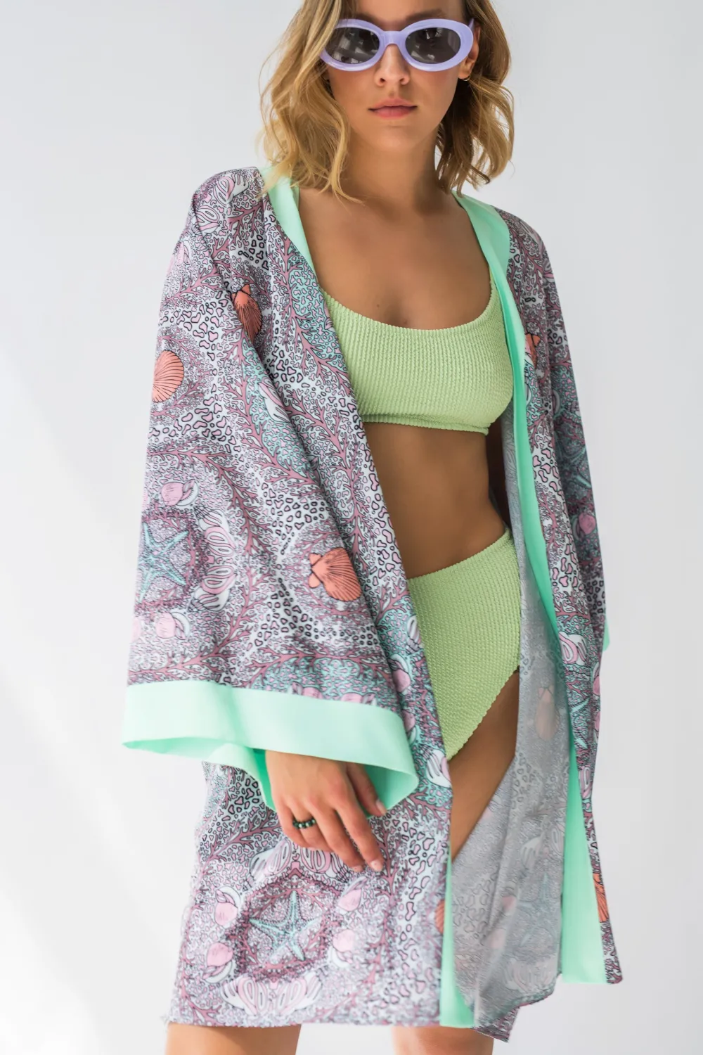 Discount Szlafrok o kroju kimono z nadrukiem - model 3 Szlafroki