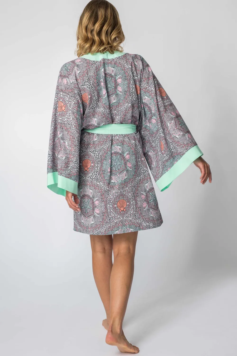 Discount Szlafrok o kroju kimono z nadrukiem - model 3 Szlafroki