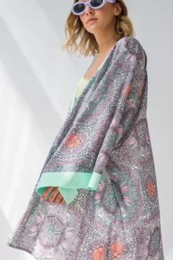 Discount Szlafrok o kroju kimono z nadrukiem - model 3 Szlafroki