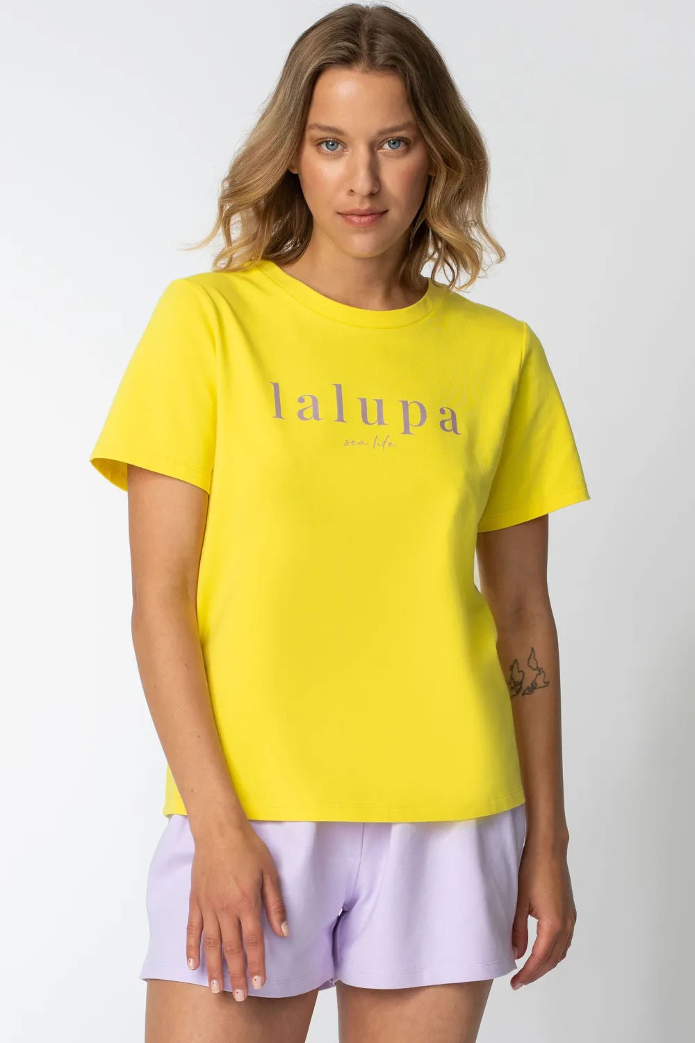 Best T-hirt z nadrukie z przodu - żółty Odzież Casualowa|Bluzki