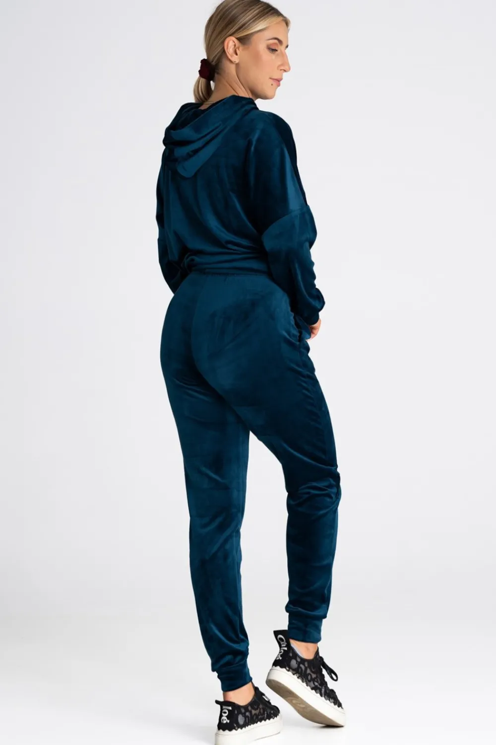 Welurowa bluza z kieszenią kangurek - morska Odzież Casualowa|Bluzy