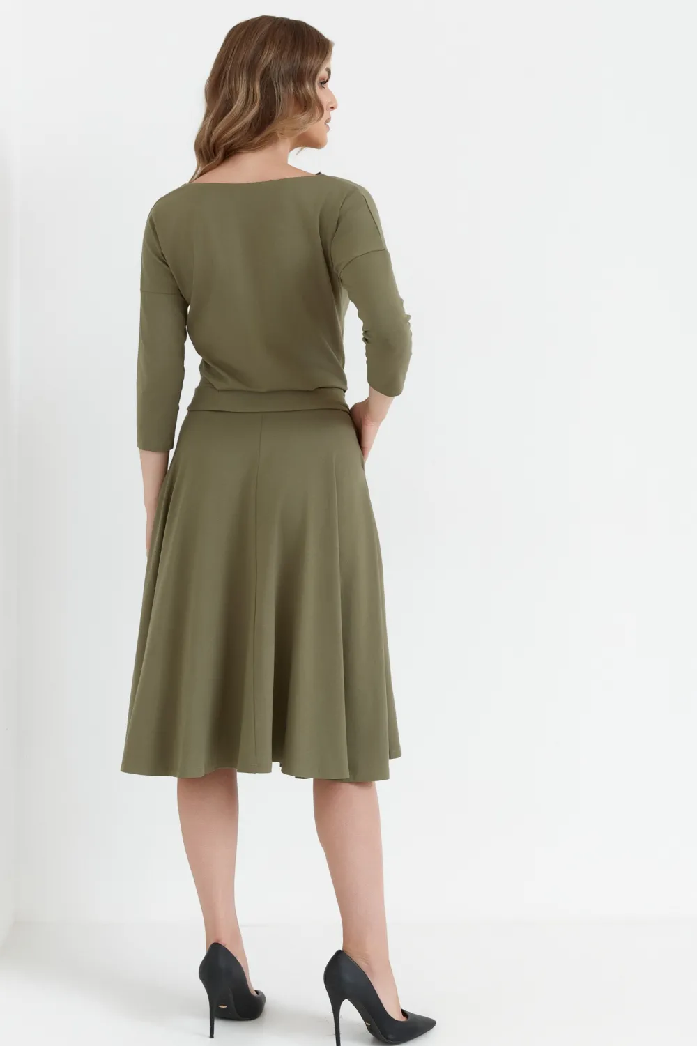 Discount Wikozowa ukienka rozkozowana z pakie – khaki Sukienki