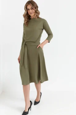 Discount Wikozowa ukienka rozkozowana z pakie – khaki Sukienki