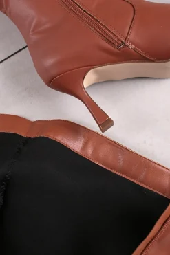 Clearance Wysokie buty na cienkim obcasie - brązowe Kozaki|Botki